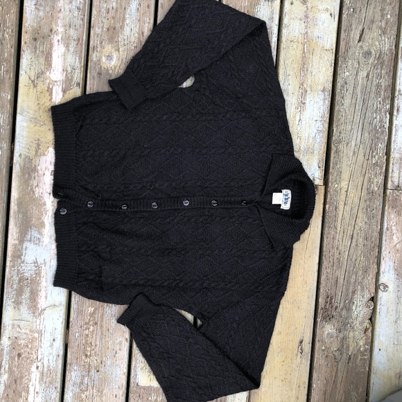 L.L.BEAN 100% alpaca black soft pattern sweater - Picture 3 of 6